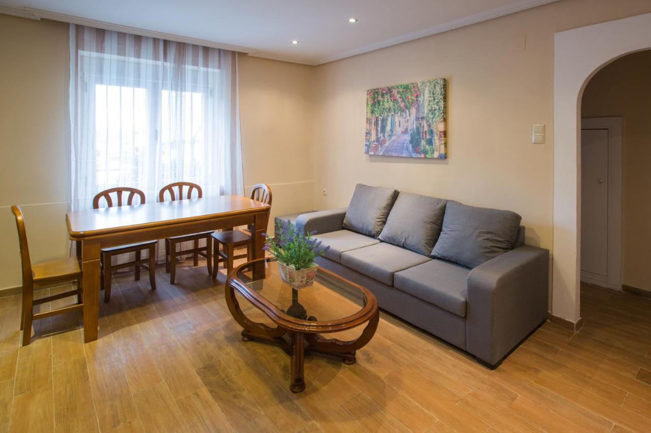 Apartamentos Turisticos Avila Villa Carmen III Exteriör bild