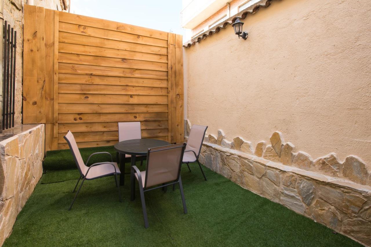Apartamentos Turisticos Avila Villa Carmen III Exteriör bild